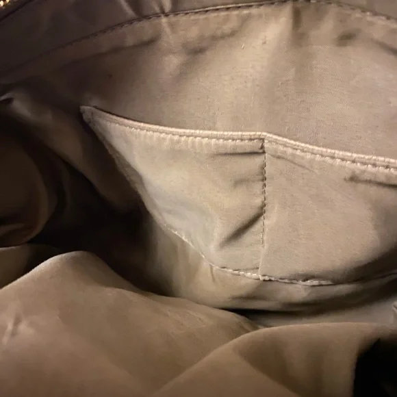 BEBE LOS ANGELES SATCHEL PEBBLED LEATHER - Picture 8 of 13